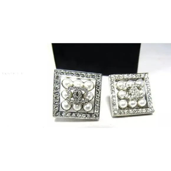 CHANEL 24P Crystal Glass Pearl CC Logo Silver Square Stud Earrings - Picture 9 of 9